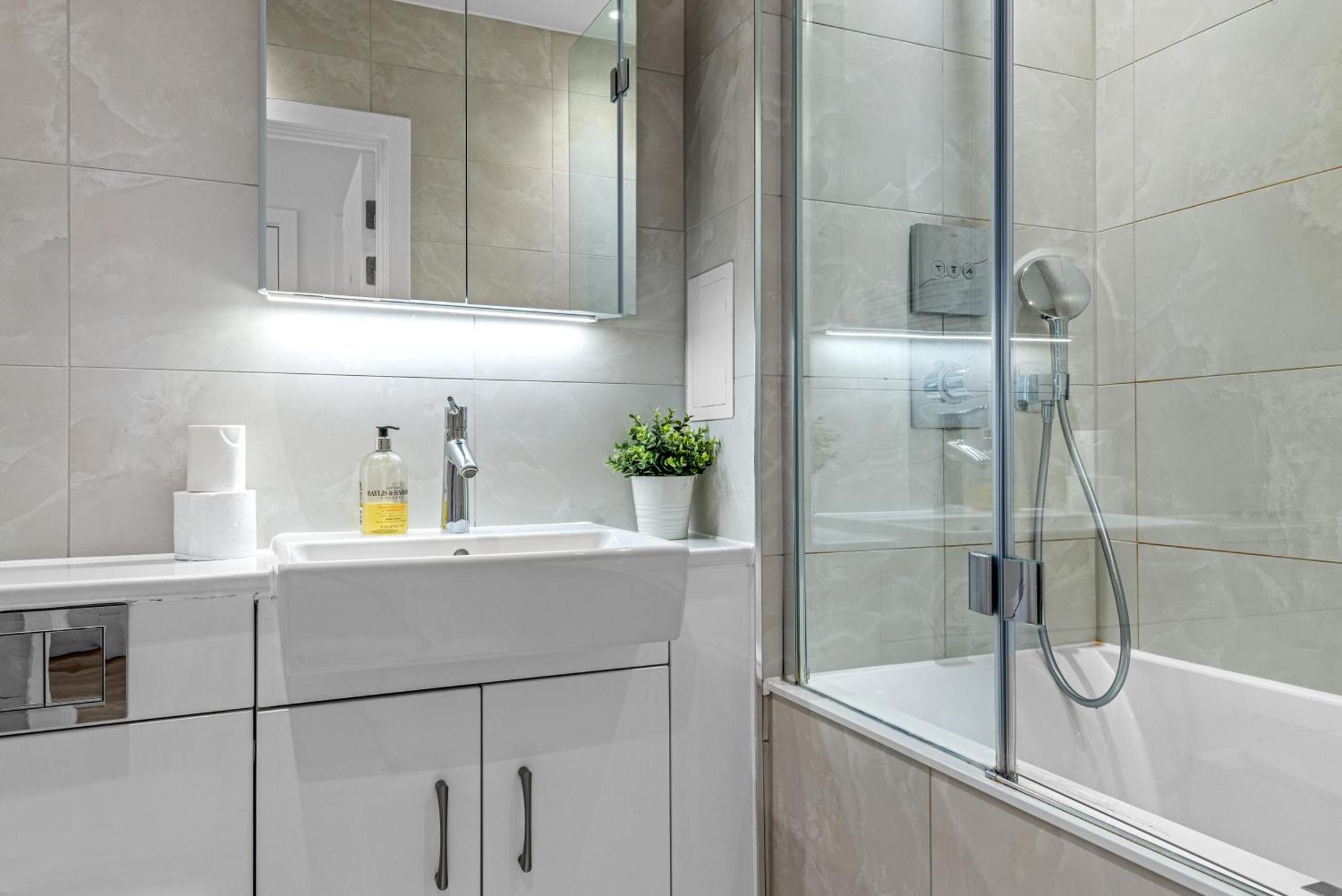 Londwell, Heart Of Notting Hill, Balcony Suite Luxury 런던 외부 사진